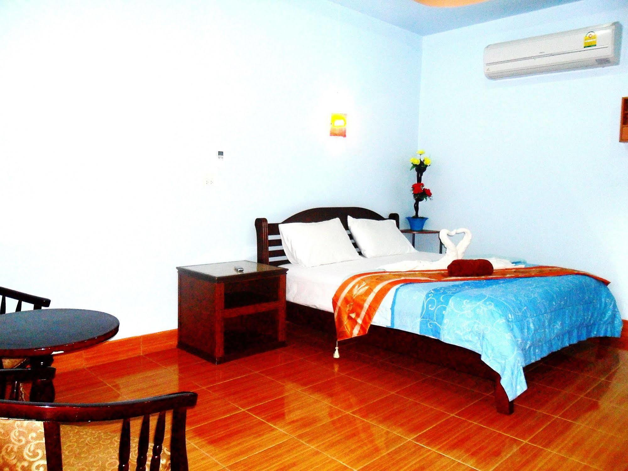 Hotel Phu Lanta Life Ko Lanta Exterior foto